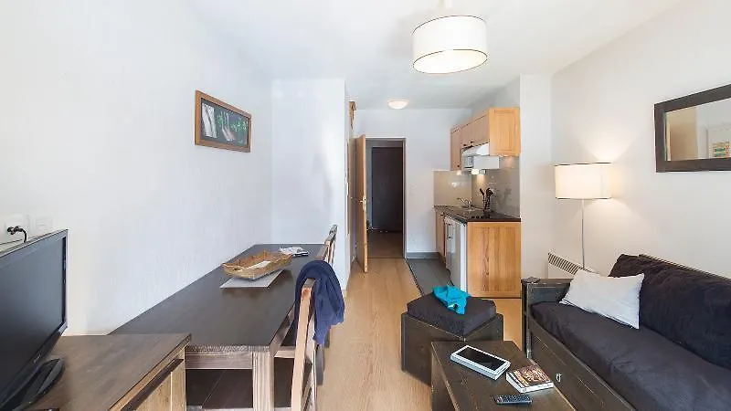 Vacanceole - Les Jardins De Balnea Loudenvielle Aparthotel