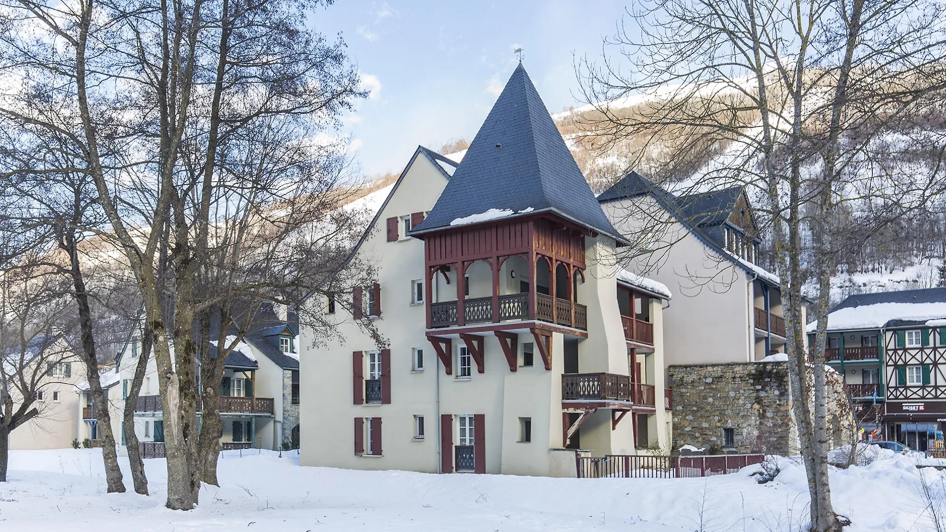 Vacanceole - Les Jardins De Balnea Aparthotel Loudenvielle